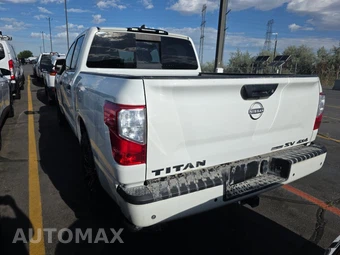 2023 Nissan TITAN SV Crew Cab Short Bed – miniatura 6