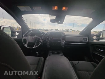 2023 Nissan TITAN SV Crew Cab Short Bed – miniatura 11