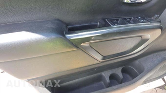 2023 Nissan TITAN SV Crew Cab Short Bed – miniatura 40