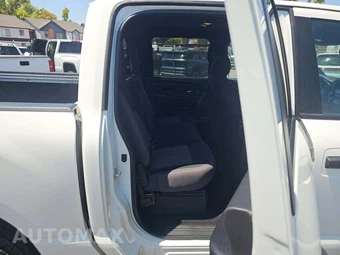 2023 Nissan TITAN SV Crew Cab Short Bed - miniatura 13