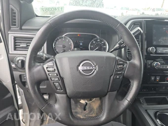 2023 Nissan TITAN SV Crew Cab Short Bed - miniatura 10