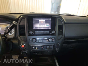 2023 Nissan TITAN SV Crew Cab Short Bed – miniatura 10