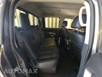 2023 Nissan TITAN SV Crew Cab Short Bed – miniatura 16