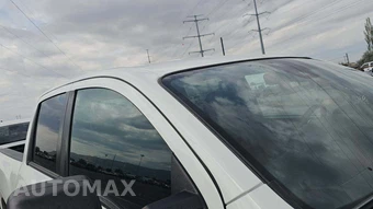 2023 Nissan TITAN SV Crew Cab Short Bed - miniatura 24