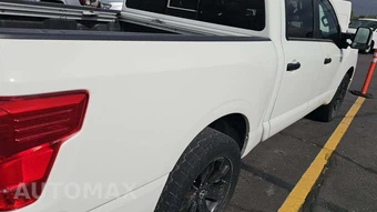 2023 Nissan TITAN SV Crew Cab Short Bed - miniatura 34