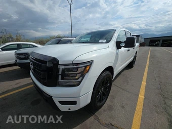 2023 Nissan TITAN SV Crew Cab Short Bed - car from the USA, Manheim Buy-Now listing at AUTOMAX