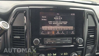 2023 Nissan TITAN SV Crew Cab Short Bed - miniatura 18