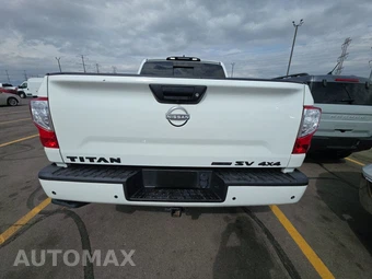 2023 Nissan TITAN SV Crew Cab Short Bed - miniatura 5