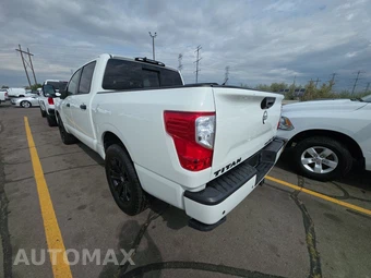 2023 Nissan TITAN SV Crew Cab Short Bed - miniatura 6