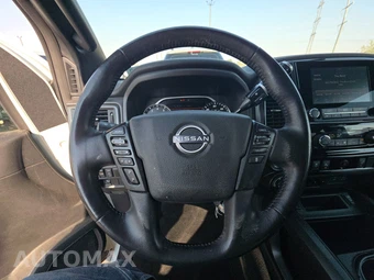 2023 Nissan TITAN SV Crew Cab Short Bed - miniatura 10