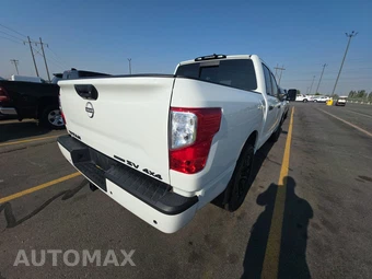 2023 Nissan TITAN SV Crew Cab Short Bed - miniatura 4