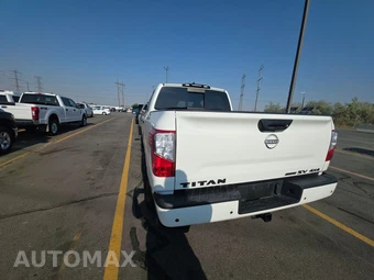 2023 Nissan TITAN SV Crew Cab Short Bed - miniatura 6
