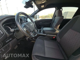 2023 Nissan TITAN SV Crew Cab Short Bed - miniatura 7