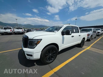 2023 Nissan TITAN SV Crew Cab Short Bed