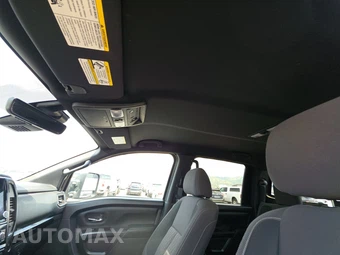 2023 Nissan TITAN SV Crew Cab Short Bed – miniatura 14