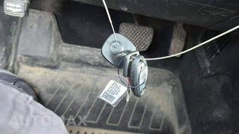 2023 Nissan TITAN SV Crew Cab Short Bed - miniatura 18