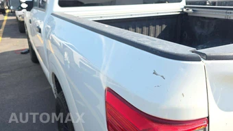 2023 Nissan TITAN SV Crew Cab Short Bed - miniatura 26