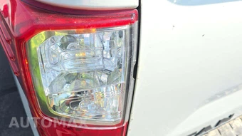 2023 Nissan TITAN SV Crew Cab Short Bed - miniatura 28