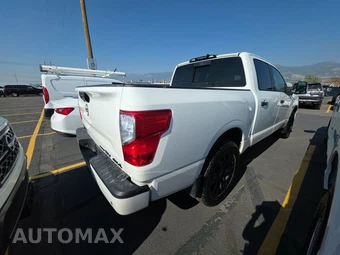 2023 Nissan TITAN SV Crew Cab Short Bed - miniatura 4