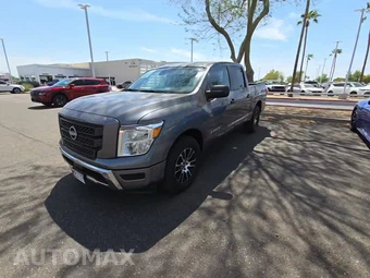 2023 Nissan TITAN SV Crew Cab Short Bed