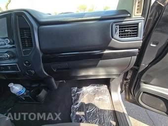 2023 Nissan TITAN SV Crew Cab Short Bed - miniatura 16