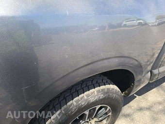 2023 Nissan TITAN SV Crew Cab Short Bed - miniatura 24