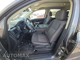 2023 Nissan TITAN SV Crew Cab Short Bed - miniatura 3