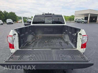 2023 Nissan TITAN SV Crew Cab Short Bed – miniatura 11