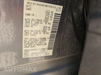 2023 Nissan TITAN SV Crew Cab Short Bed - miniatura 14