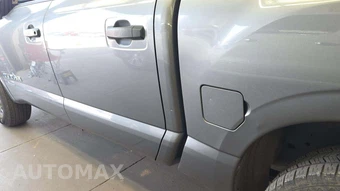 2023 Nissan TITAN SV Crew Cab Short Bed - miniatura 30