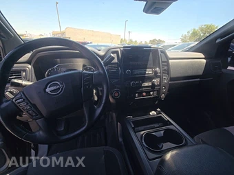 2023 Nissan TITAN SV Crew Cab Short Bed - miniatura 11