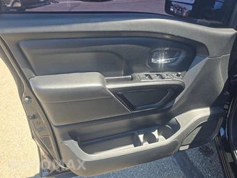 2023 Nissan TITAN SV Crew Cab Short Bed - miniatura 9