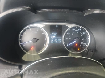 2023 Nissan Versa S – miniatura 12