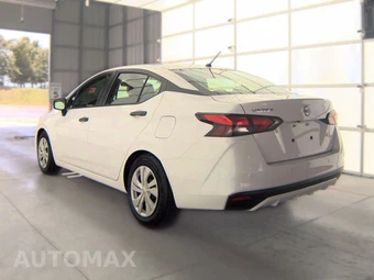 2023 Nissan Versa S – miniatura 6
