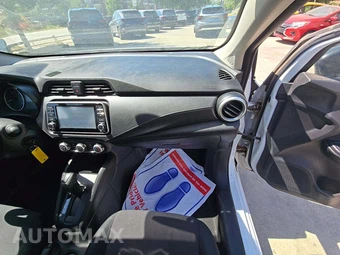 2023 Nissan Versa S - miniatura 19