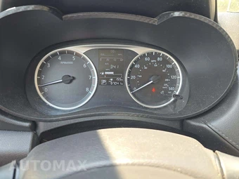 2023 Nissan Versa S - miniatura 9
