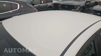 2023 Nissan Versa S – miniatura 18