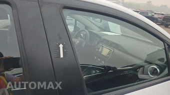 2023 Nissan Versa S – miniatura 34