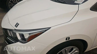 2023 Nissan Versa S – miniatura 40