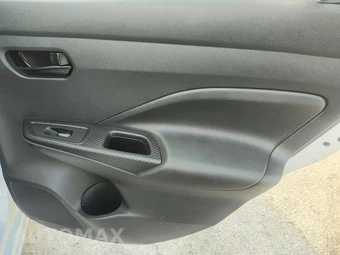 2023 Nissan Versa S - miniatura 38