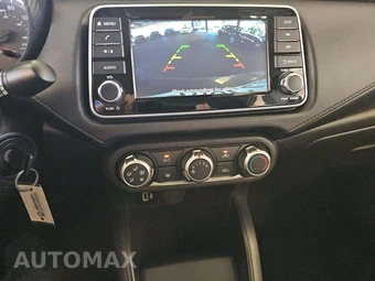 2023 Nissan Versa S – miniatura 7
