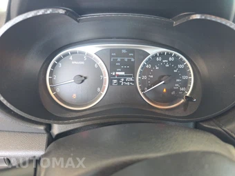 2023 Nissan Versa S – miniatura 12