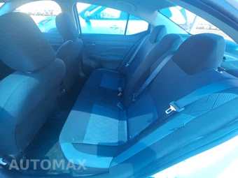 2023 Nissan Versa SV – miniatura 13
