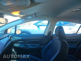 2023 Nissan Versa SV – miniatura 14