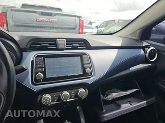 2023 Nissan Versa SV – miniatura 11
