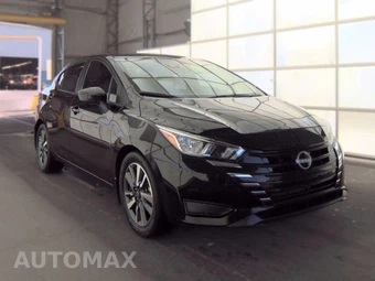 2023 Nissan Versa SV – miniatura 3