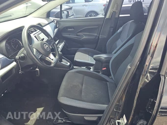 2023 Nissan Versa SV – miniatura 7