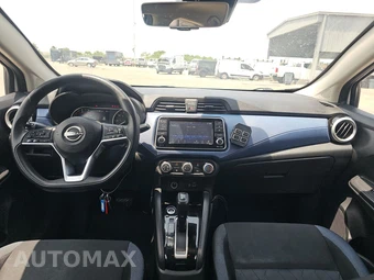 2023 Nissan Versa SV - miniatura 11