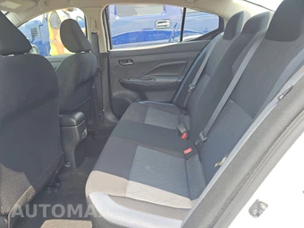 2023 Nissan Versa SV - miniatura 13