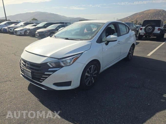 2023 Nissan Versa SV